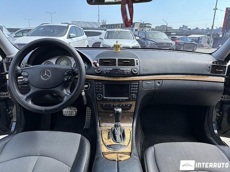 Mercedes E 200 2006 — Миниатюра 6