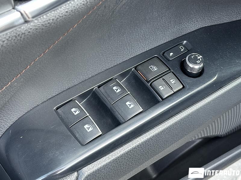 Toyota Camry 2018 — Миниатюра 17
