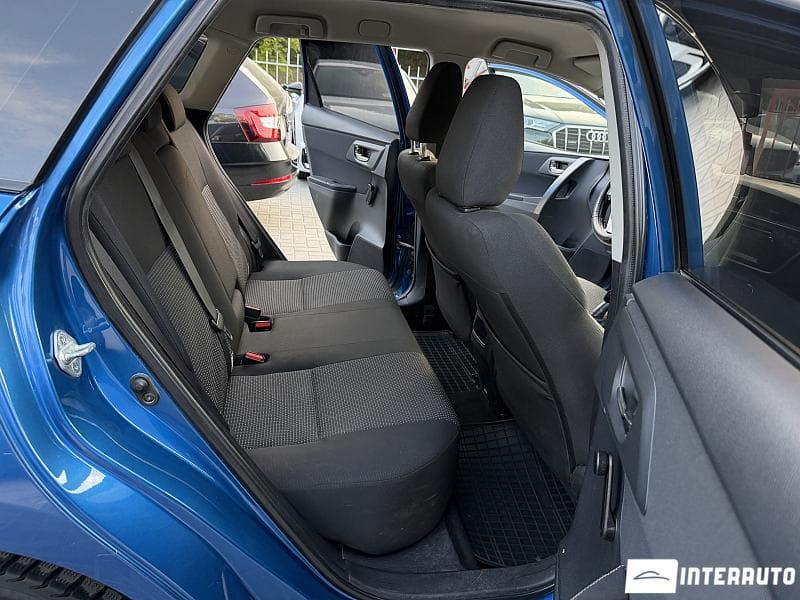 2013 Toyota Auris — Miniatură 8