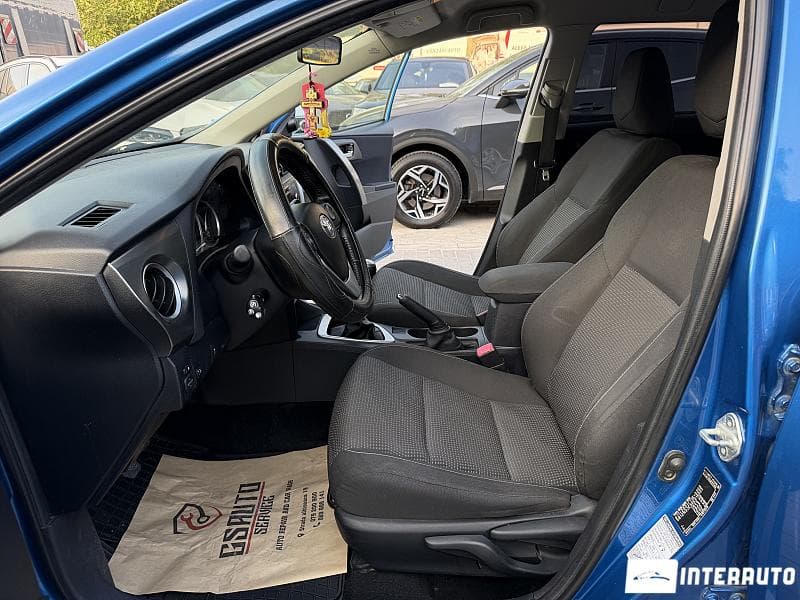 2013 Toyota Auris — Miniatură 5