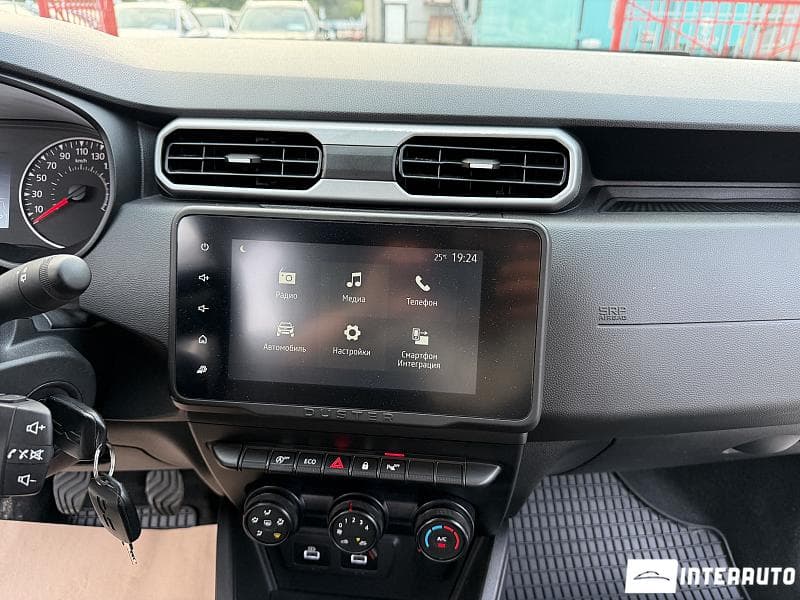 Dacia Duster 2022 — Миниатюра 10