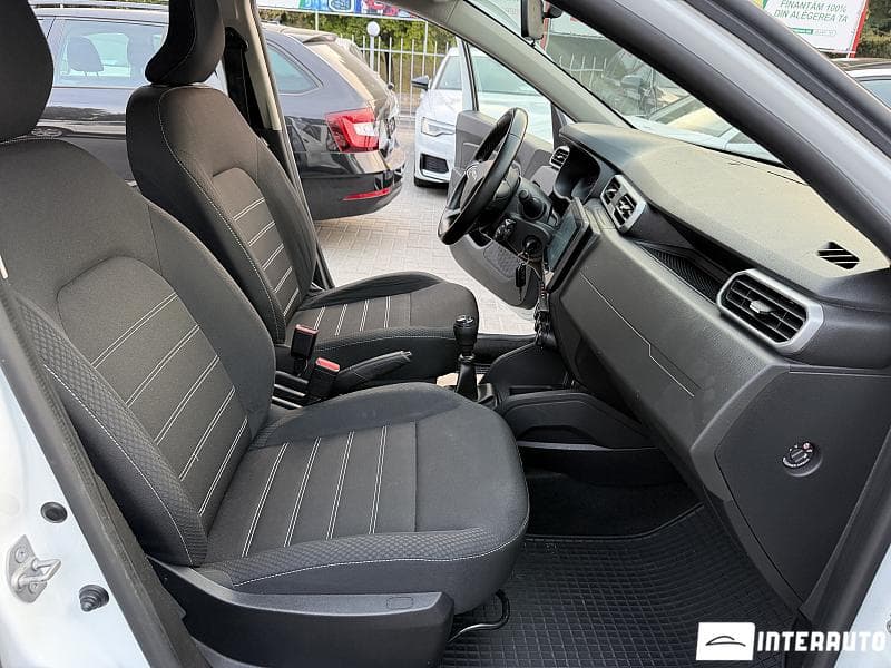 Dacia Duster 2022 — Миниатюра 12