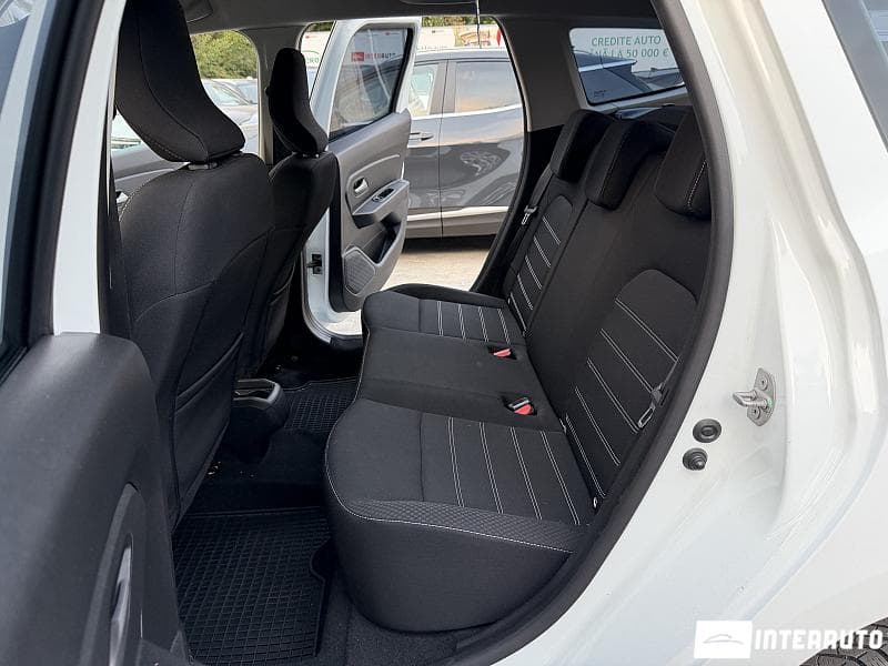 Dacia Duster 2022 — Миниатюра 6