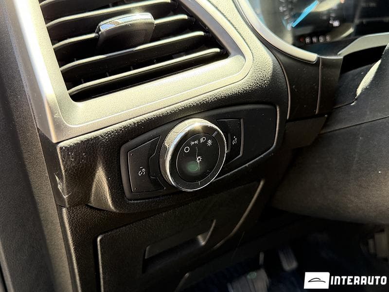 Ford Edge 2016 — Миниатюра 16