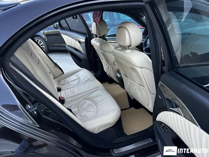 Mercedes E 220 2008 — Миниатюра 12