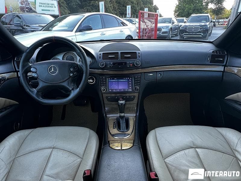 Mercedes E 220 2008 — Миниатюра 7