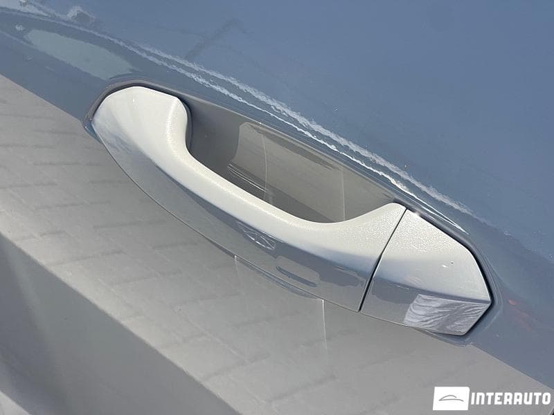 Audi E-tron 2021 — Миниатюра 5