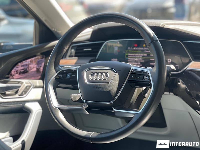 Audi E-tron 2021 — Миниатюра 11