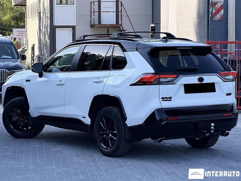 Toyota Rav-4 2021 — Миниатюра 2