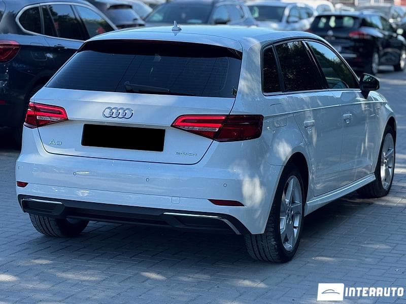 Audi A3 E-tron 2018 — Миниатюра 2