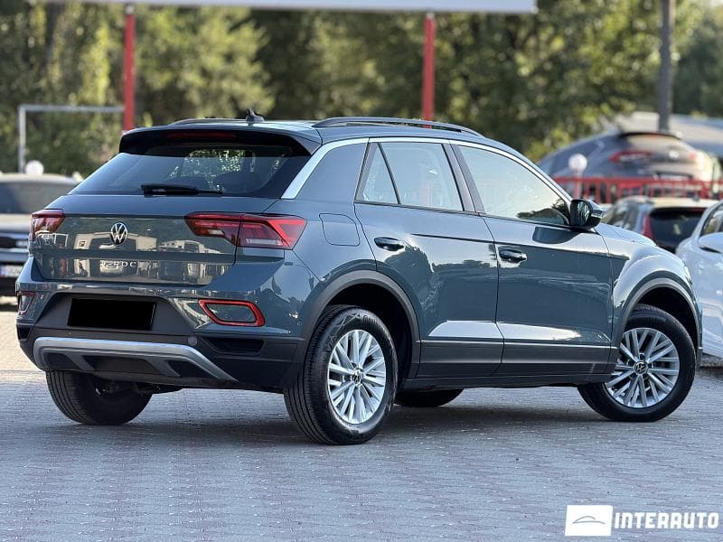 Volkswagen T-Roc 2023 — Миниатюра 2