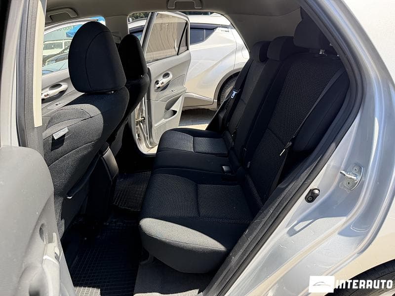 Toyota Auris 2010 — Миниатюра 15
