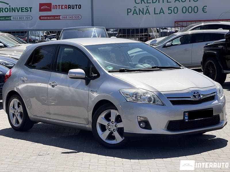 Toyota Auris 2010 — Миниатюра 3