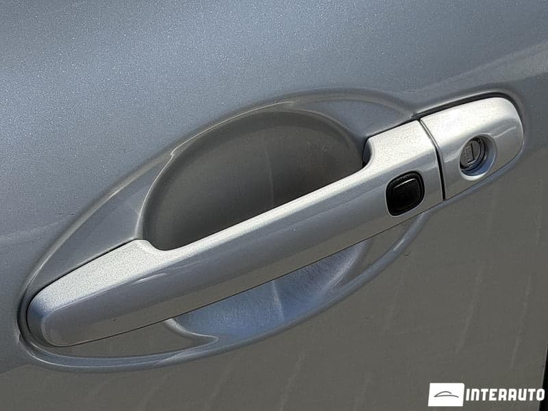 Toyota Auris 2010 — Миниатюра 17