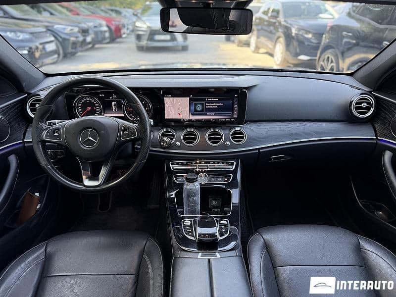 Mercedes E 220 2017 — Миниатюра 13
