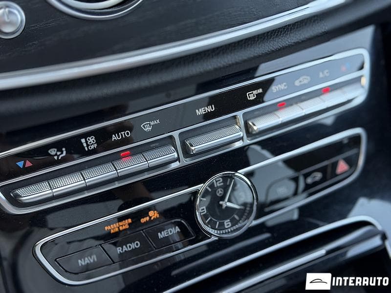 Mercedes E 220 2017 — Миниатюра 15