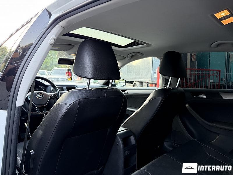 Volkswagen Jetta 2016 — Миниатюра 7