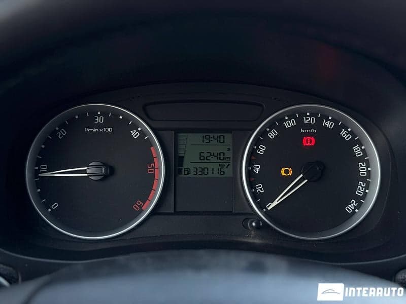 Skoda Fabia 2008 — Миниатюра 8