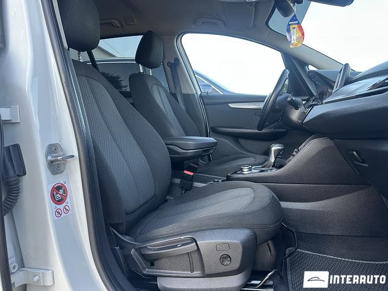 BMW 216d 2016 — Миниатюра 16