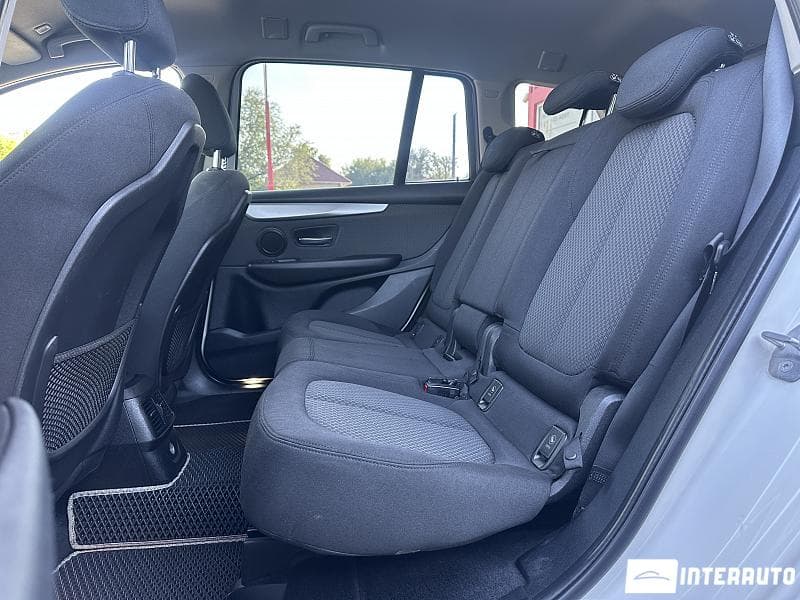 BMW 216d 2016 — Миниатюра 18