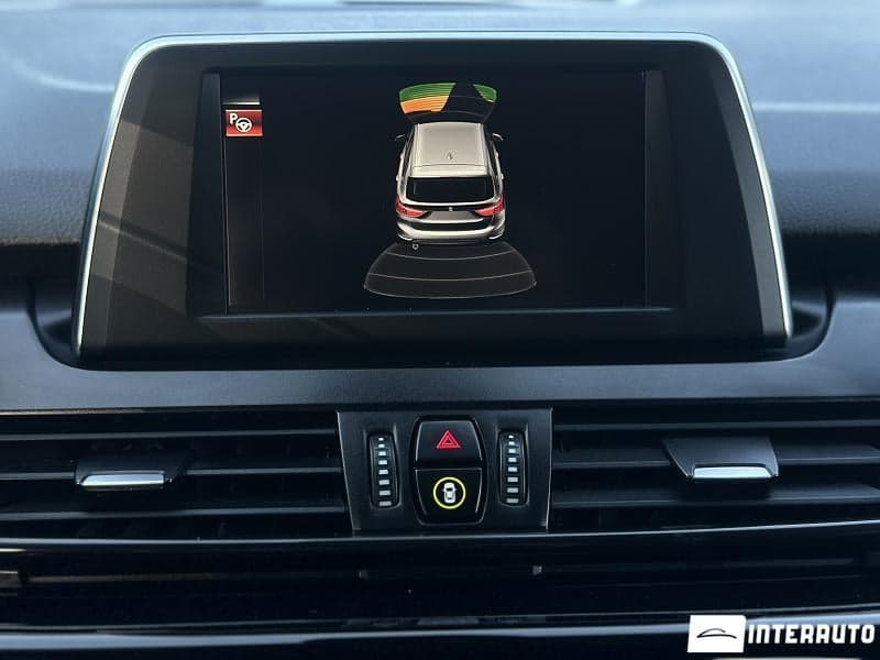 BMW 216d 2016 — Миниатюра 14