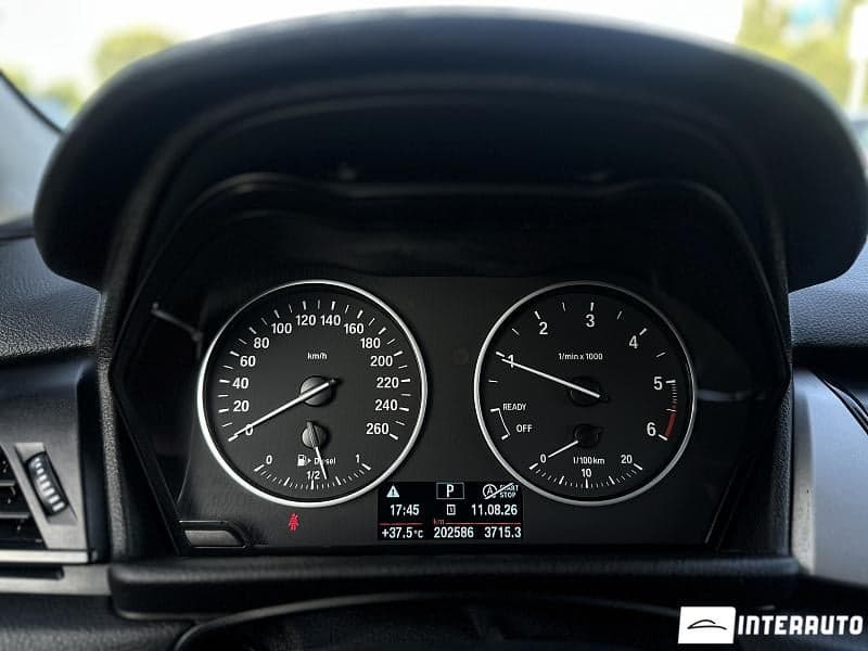 BMW 216d 2016 — Миниатюра 13