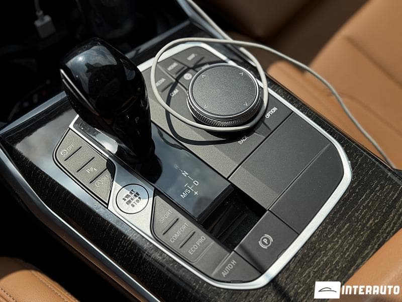 BMW 330 2021 — Миниатюра 14