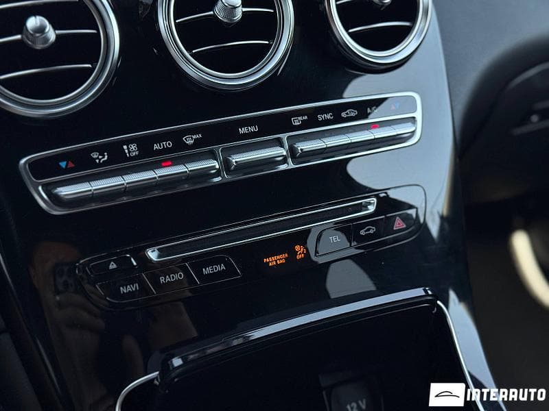 Mercedes GLC 220d Coupe 2018 — Миниатюра 11