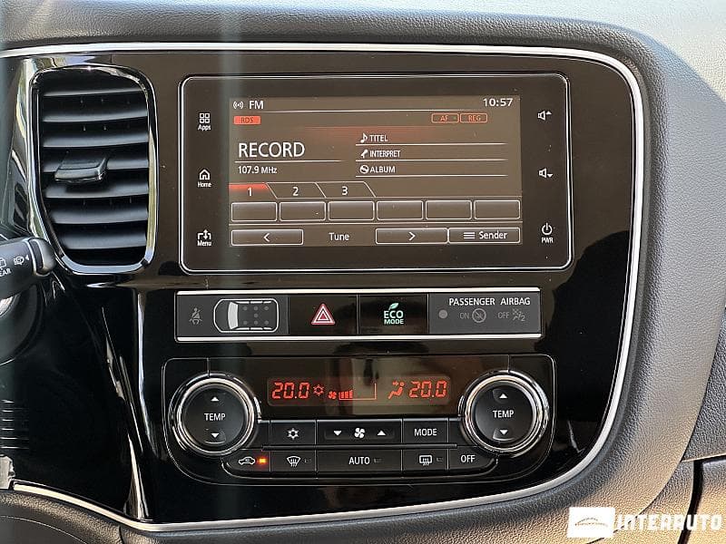 Mitsubishi Outlander 2019 — Миниатюра 9