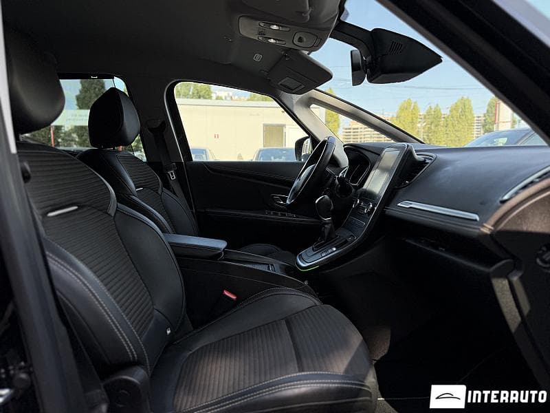 Renault Grand Scenic 2018 — Миниатюра 16