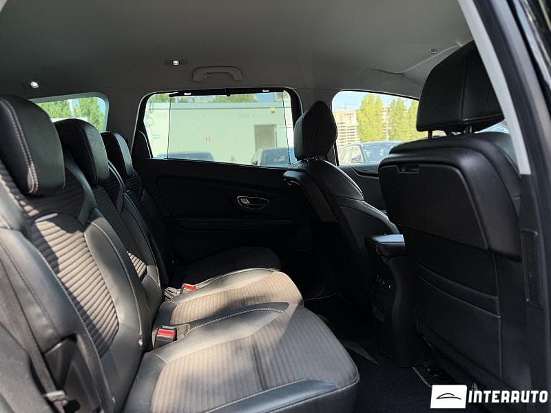 Renault Grand Scenic 2018 — Миниатюра 18