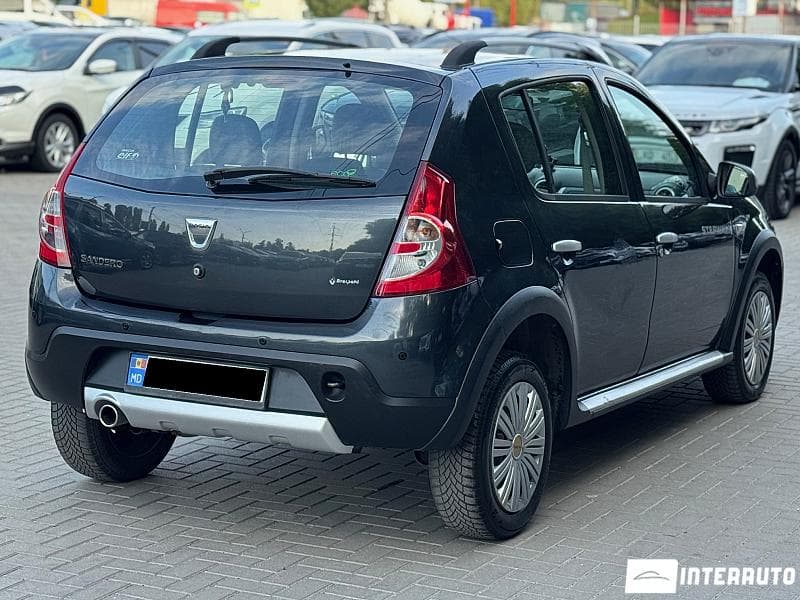 Dacia Sandero 2012 — Миниатюра 2