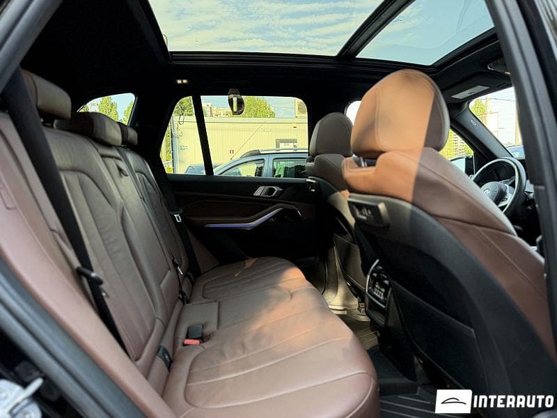 BMW X5 4.0i 2019 — Миниатюра 19
