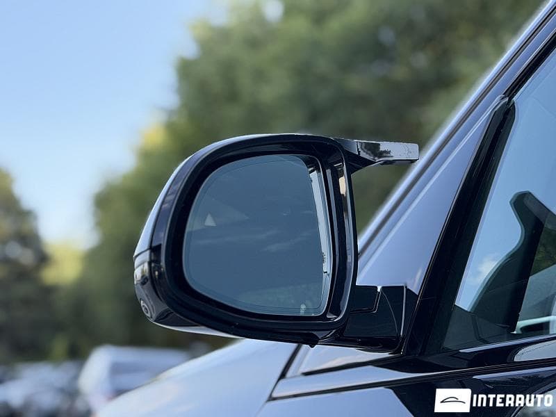 BMW X5 4.0i 2019 — Миниатюра 5