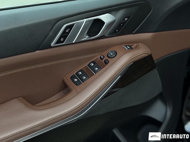 BMW X5 4.0i 2019 — Миниатюра 7
