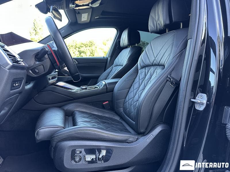 BMW X6 4.0i 2023 — Миниатюра 7