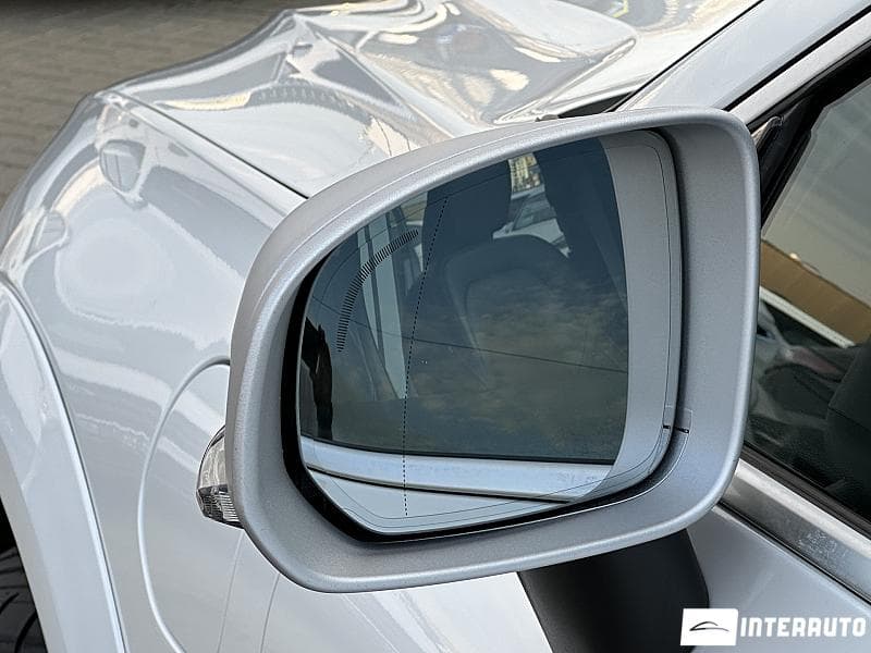 Volvo XC 60 2018 — Миниатюра 22