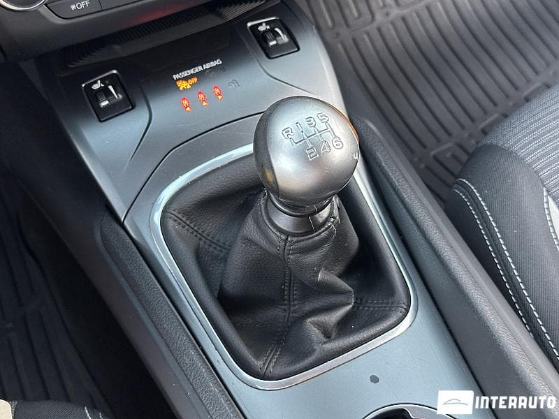 Toyota Avensis 2015 — Миниатюра 11