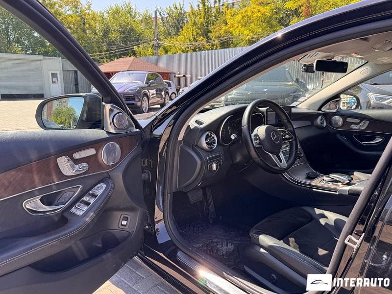 Mercedes C 180 2019 — Миниатюра 6