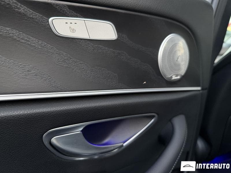 Mercedes E 220 2017 — Миниатюра 22
