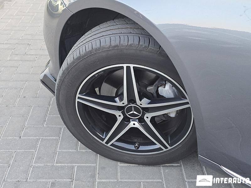 Mercedes E 220 2017 — Миниатюра 24