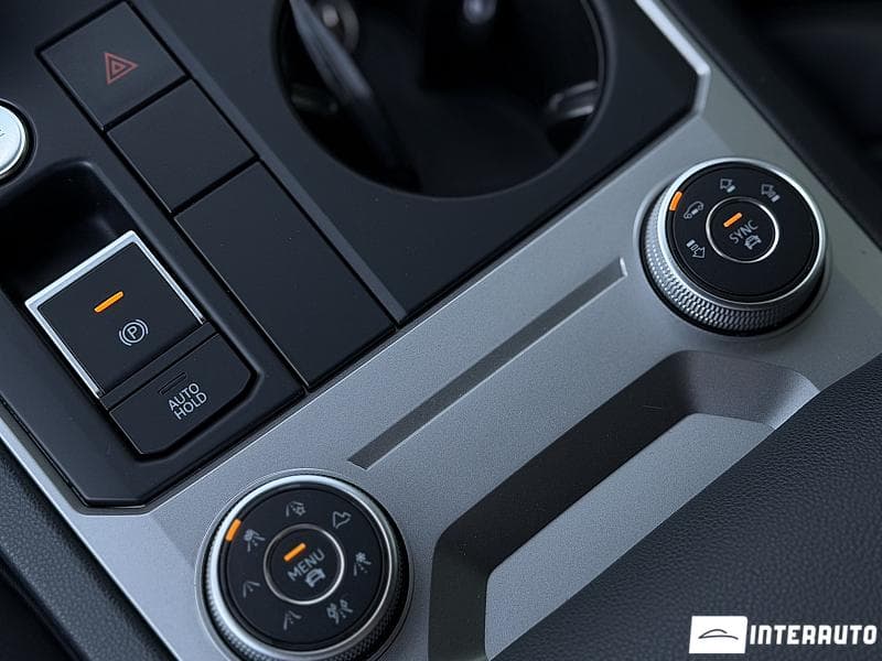Volkswagen Touareg 2019 — Миниатюра 16