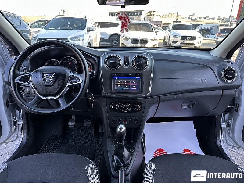 Dacia Logan MCV Stepway 2018 — Миниатюра 6