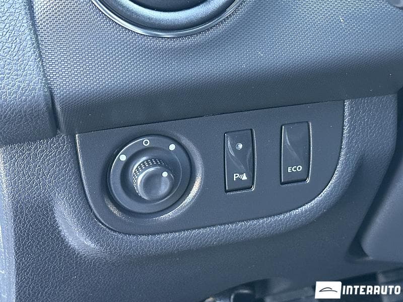 Dacia Logan MCV Stepway 2018 — Миниатюра 16