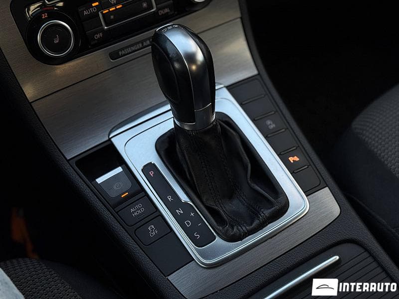 Volkswagen Passat 2011 — Миниатюра 15
