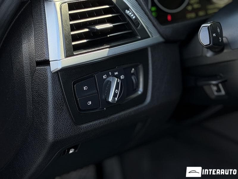 BMW 330E 2017 — Миниатюра 6