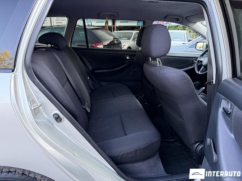 Toyota Corolla 2004 — Миниатюра 8