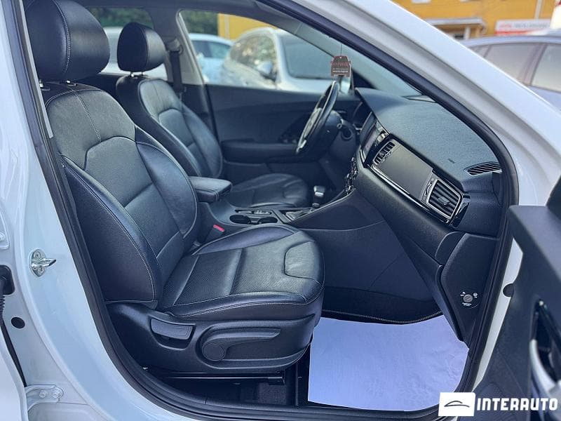 Kia Niro 2018 — Миниатюра 6