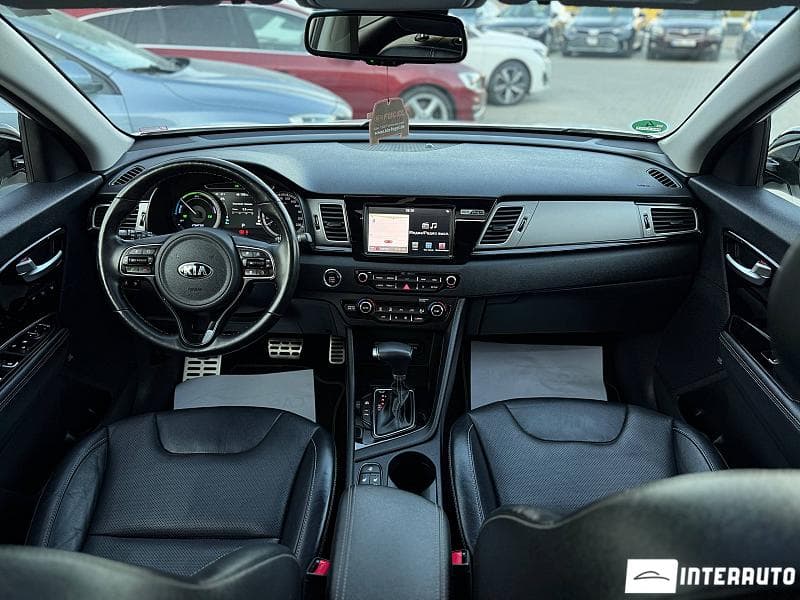 Kia Niro 2018 — Миниатюра 7