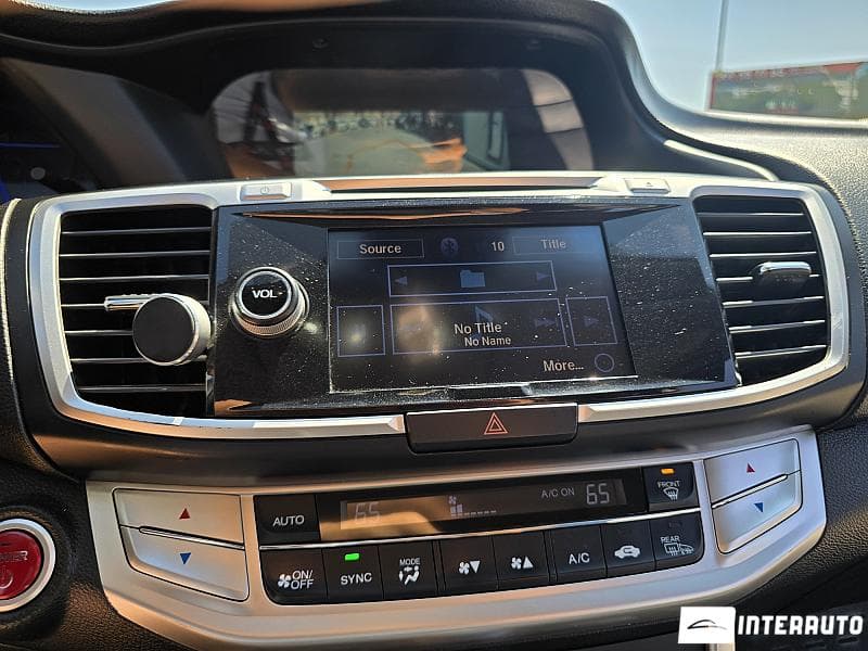 Honda Accord 2015 — Миниатюра 10